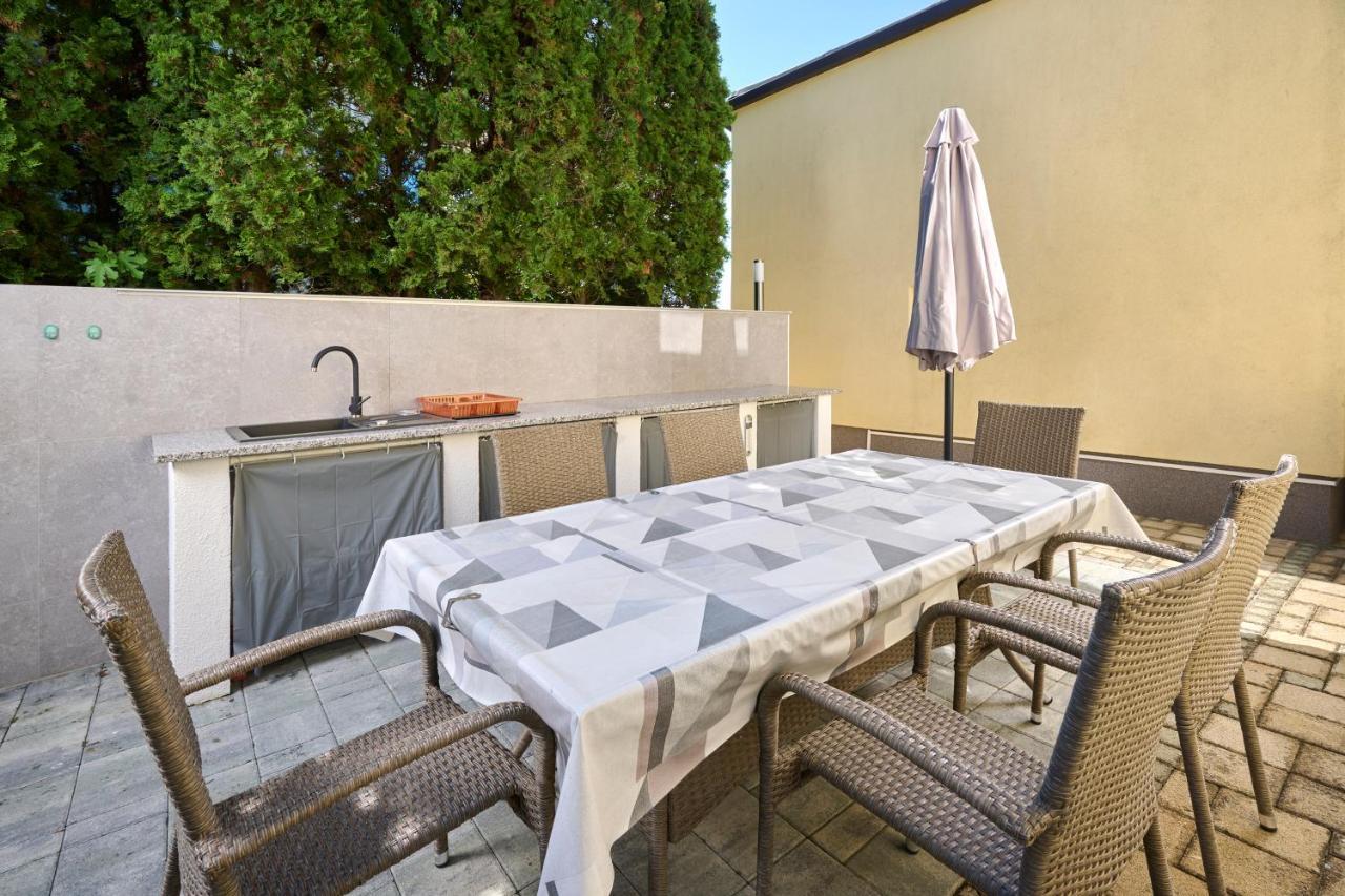 Apartament App Forza Umag Zewnętrze zdjęcie
